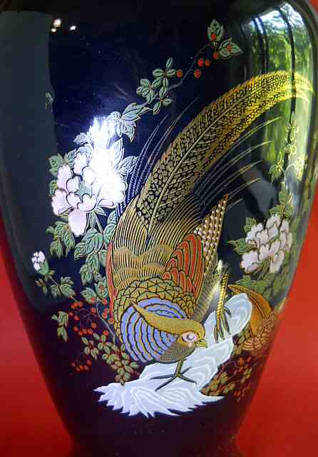 Фото 5. Винтажная Японская ваза кобальт с изображением павлина