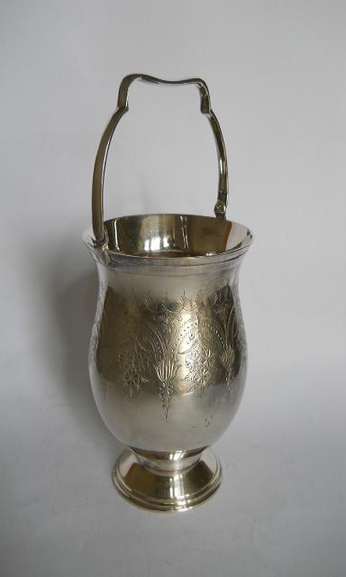 Фото 3. Старинная ваза с ручной инкрустацией