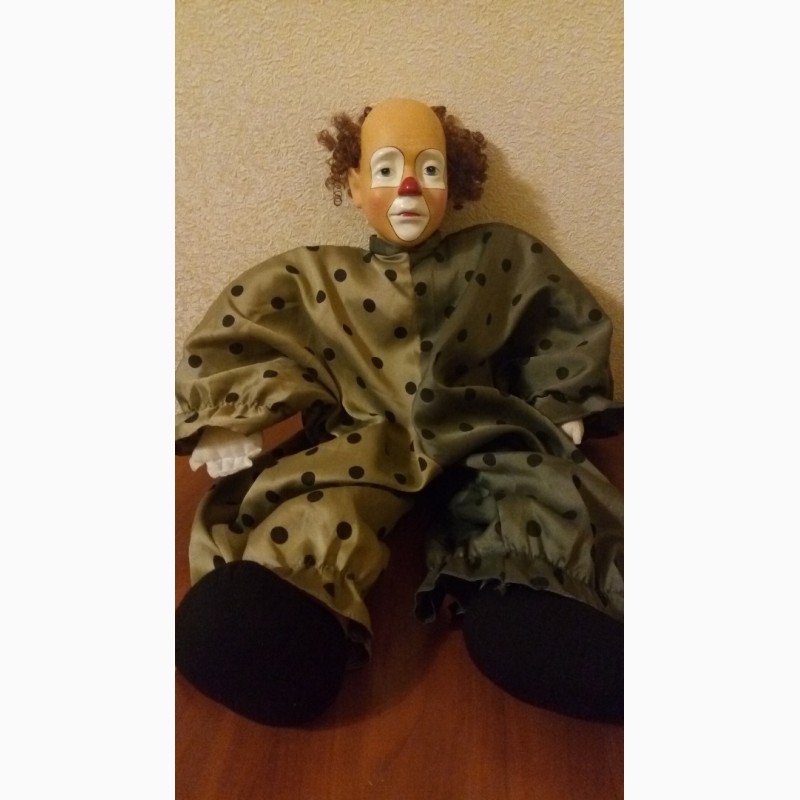 Продам Фарфорового винтажного Клоуна. Германия