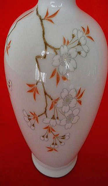 Фото 9. Японская фарфоровая ваза Цветущая Сакура