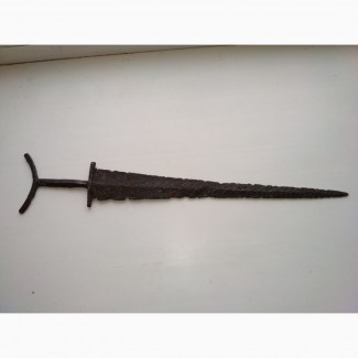 Продам:Скифский меч 45000 руб