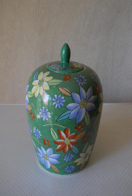 Фото 10. Керамическая Китайская ваза Лотос