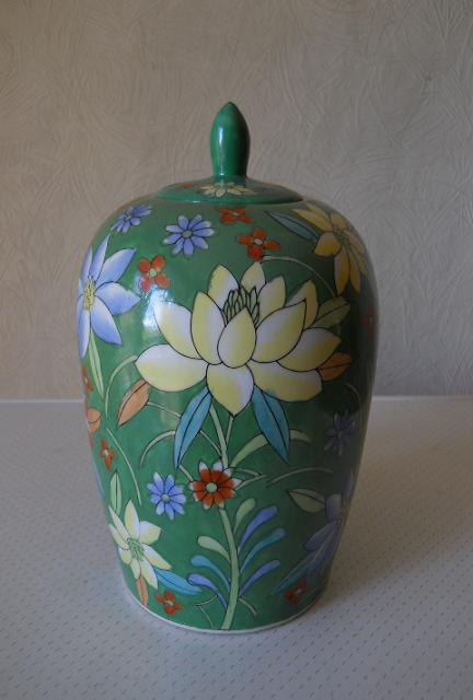 Фото 8. Керамическая Китайская ваза Лотос