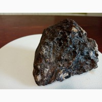 Продам магнитный метеорит 409гр