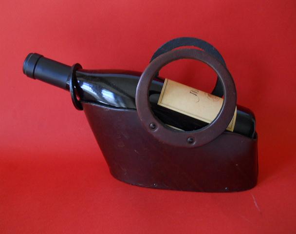Фото 4. Винтажный набор для вина из кожи