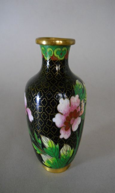 Фото 15. Две винтажные Китайские вазы клуазоне