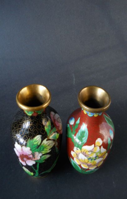 Фото 4. Две винтажные Китайские вазы клуазоне