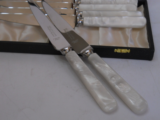 Фото 8. Шесть ножей для стейка с перламутровой ручкой William Adams Sheffield England