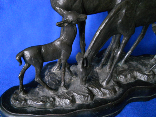 Фото 12. Старинная бронзовая настольная скульптура Семейство оленей