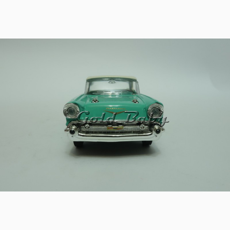 Фото 13. Коллекционная модель машинки Chevrolet Bel Air 1957 1:43