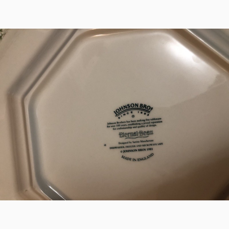 Фото 9. Набор посуды от Johnson Brothers Eternal Beau