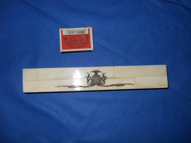 Фото 10. Старинная перовая ручка в перламутровом футляре