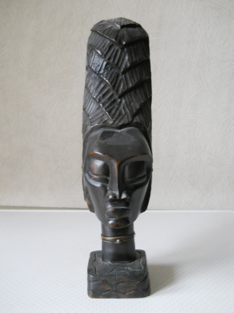 Статуэтка-маска африканская