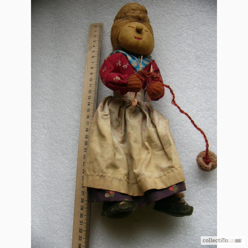 Фото 3. Редкая, антикварная, Коллекционная кукла - бабушка со спицами, 50-е годы, Англия