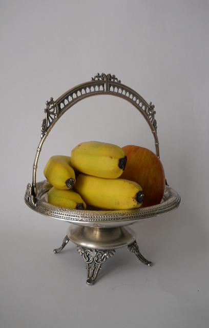 Фото 11. Викторианская корзина фруктовница-конфетница из столового серебра