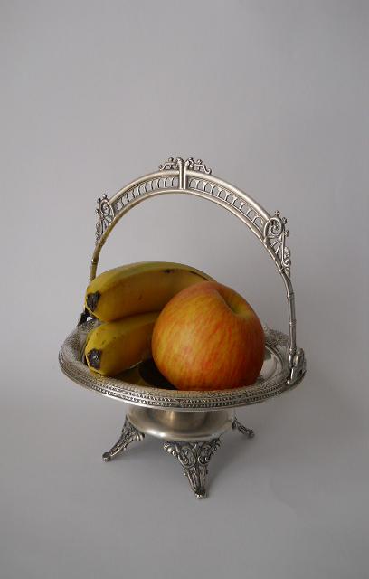 Фото 9. Викторианская корзина фруктовница-конфетница из столового серебра