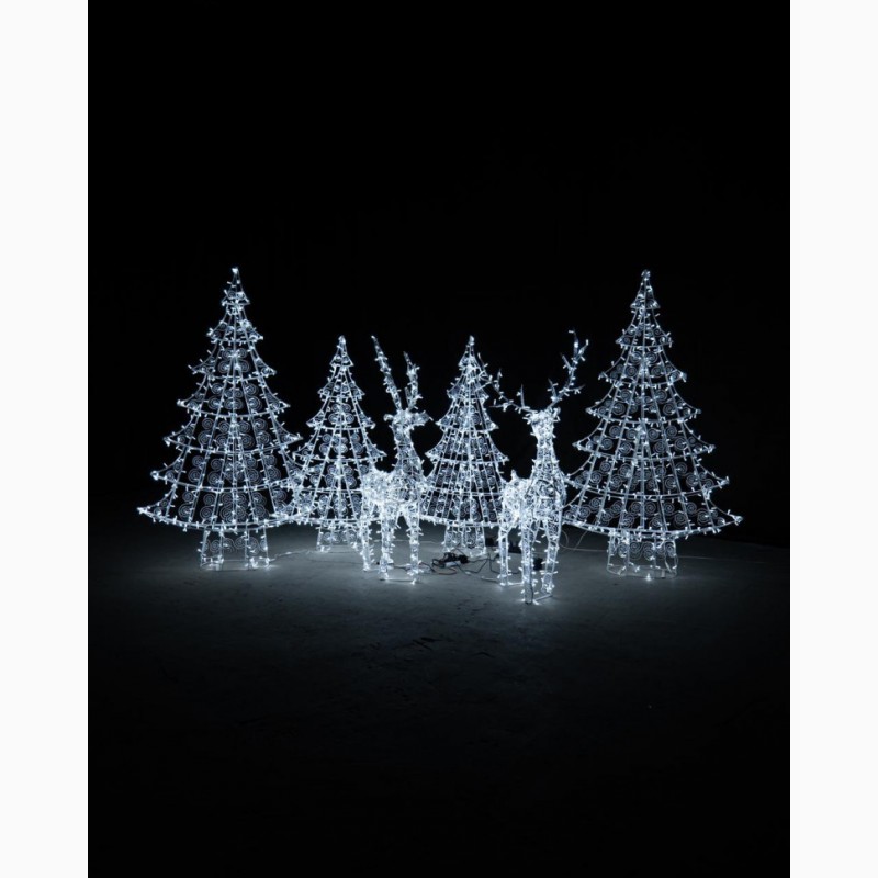 Фото 9. Студія «ОМІ» Створює унікальні світлові фігури, включаючи новорічні на замовлення