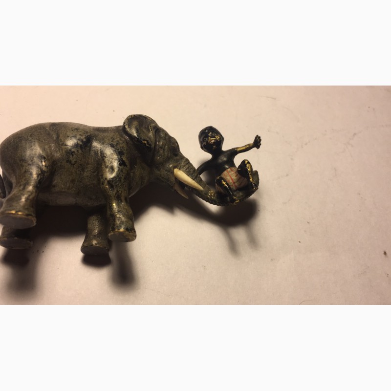 Фото 3. Продажа, венская полихромная бронза, 1890-1914 гг, мальчик катается на хоботе слона’’