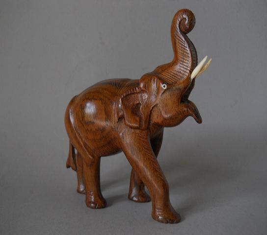 Фото 2. Винтажная деревянная статуэтка слона