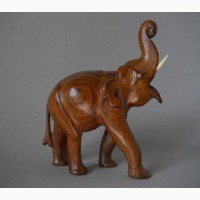 Винтажная деревянная статуэтка слона