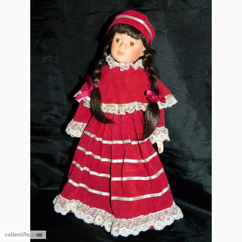 Фото 3. Фарфоровая Кукла Laura -The Classique Collection