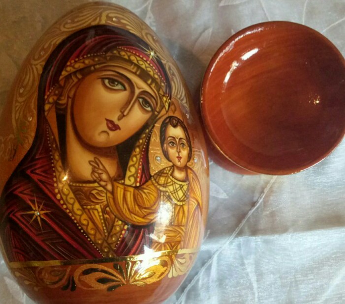 Фото 2. Икона Божьей Матери Казанская пасхальное яйцо