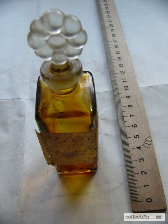 Фото 5. Старинная бутылочка, квадратная, толстое стекло конец 19 нач.20 века