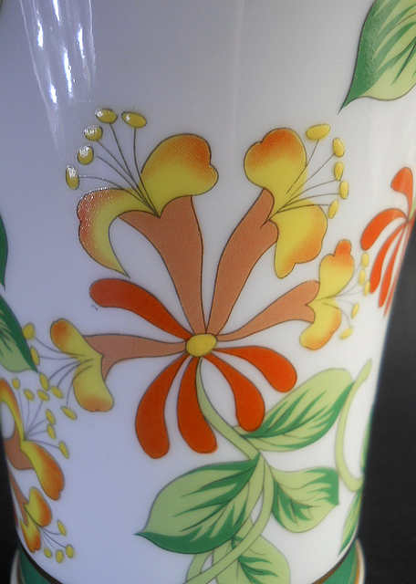 Фото 11. Винтажная Китайская фарфоровая ваза бренда PAST TIME