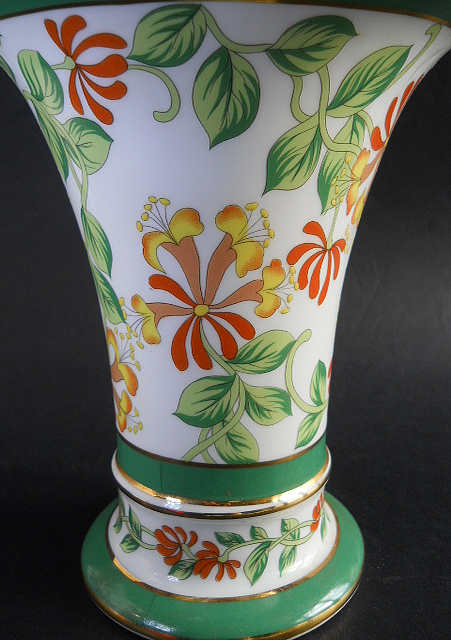 Фото 7. Винтажная Китайская фарфоровая ваза бренда PAST TIME