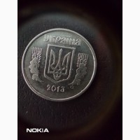 Продам монету Украины 5 коп.2013 г.с браком на аверсе