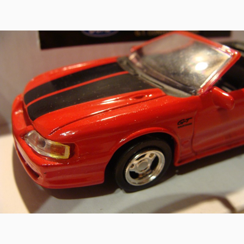 Фото 3. 1/43 Ford Mustang GT 1994