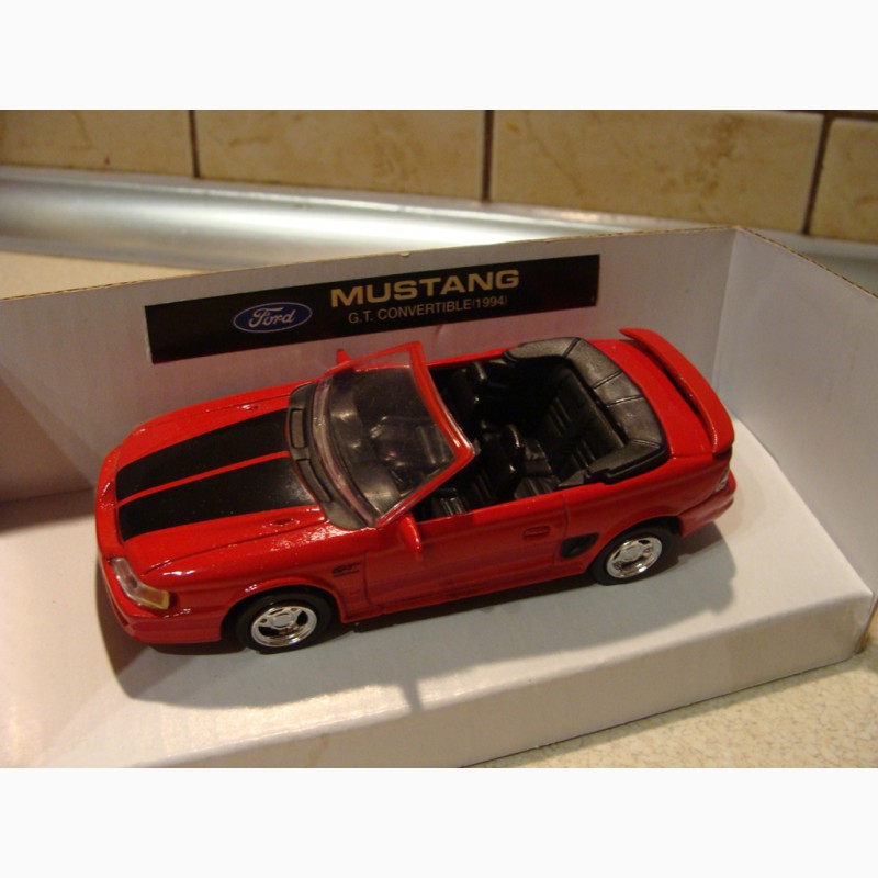 Фото 5. 1/43 Ford Mustang GT 1994