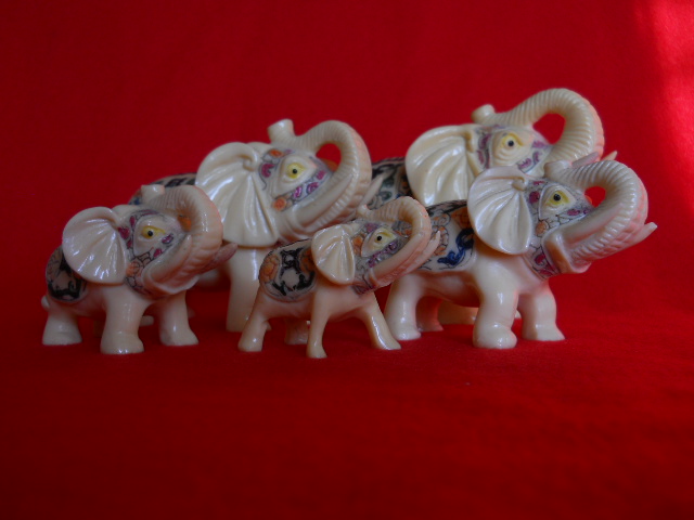 Фото 3. Пять Индийских слонов с ручной росписью