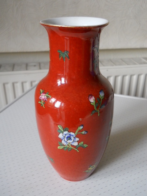 Фото 3. Старинная китайская ваза для цветов