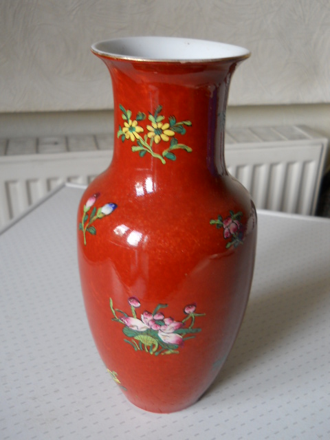 Фото 4. Старинная китайская ваза для цветов