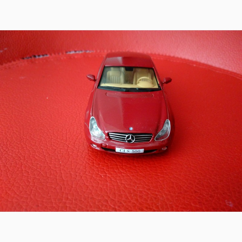 Фото 3. Mercedes Benz CLS 500 1:43 DeAgostini