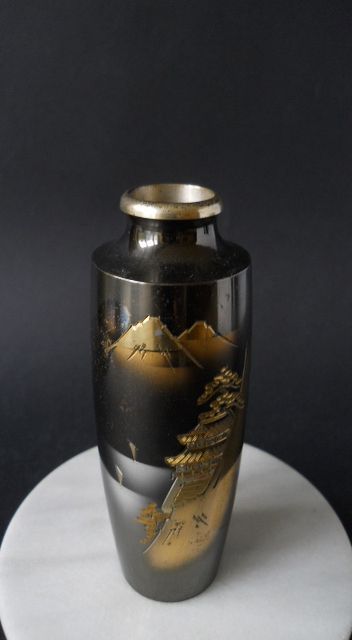 Фото 6. Винтажная Японская ваза из смешанного металла с пейзажем Фудзи