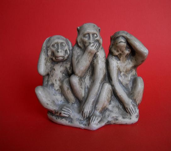 Фото 2. Винтажная статуэтка из камня трёх обезьян