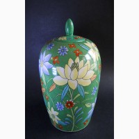 Винтажная восточная керамическая ваза с крышкой