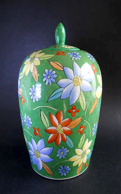 Фото 9. Винтажная восточная керамическая ваза с крышкой
