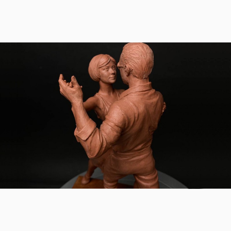 Фото 2. Производство статуэток из полиуретана на заказ, статуэтка «В ритме танца»