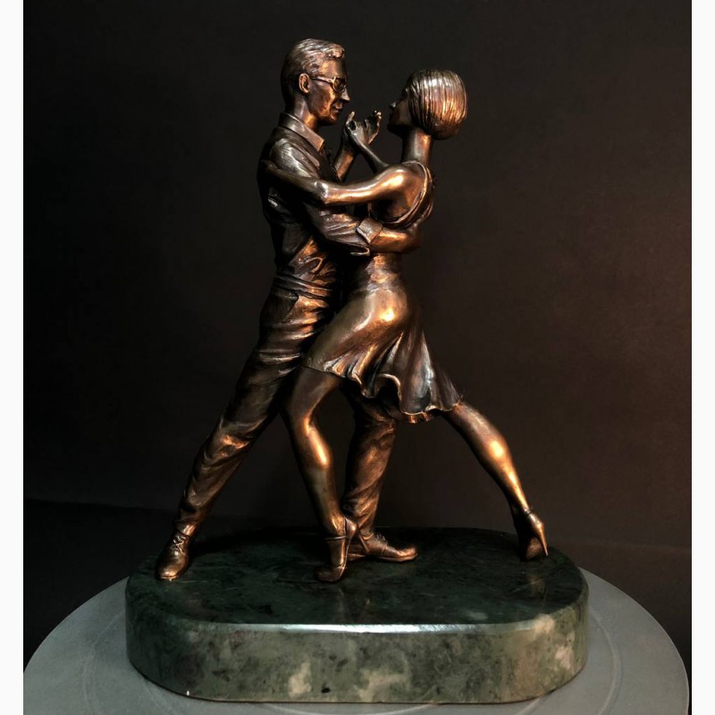 Фото 4. Производство статуэток из полиуретана на заказ, статуэтка «В ритме танца»