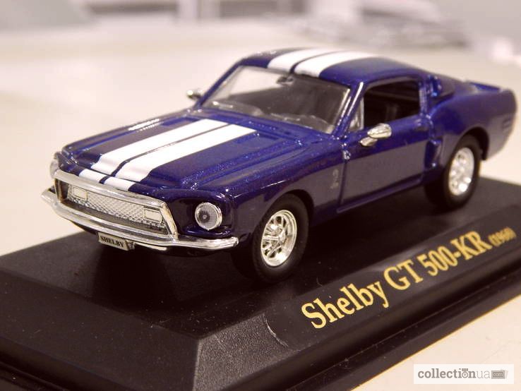 Фото 6. Модель Shelby GT 500-KR 1968 r. На подставке. 1:43