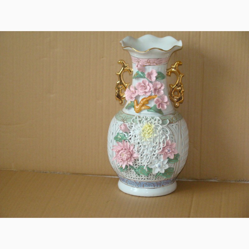 Фото 2. Продам новую антикварную декоративную керамическую вазу ссср 1964год высота-33см диаметр