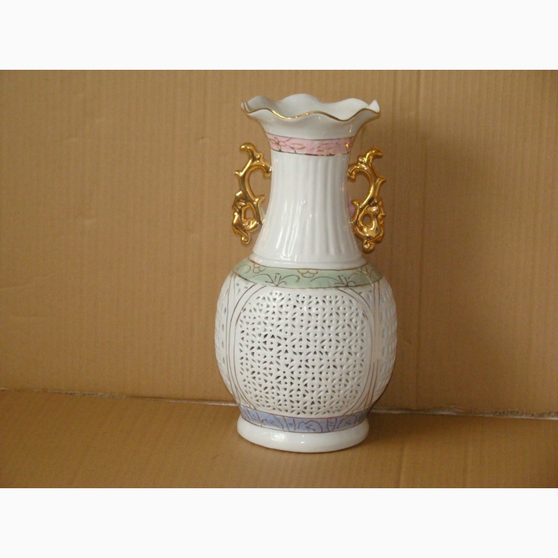 Фото 4. Продам новую антикварную декоративную керамическую вазу ссср 1964год высота-33см диаметр
