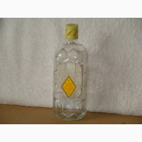 Продам пустую коллекционную хрустальную бутылку из под Виски // Япония// 0, 72литра 1978год