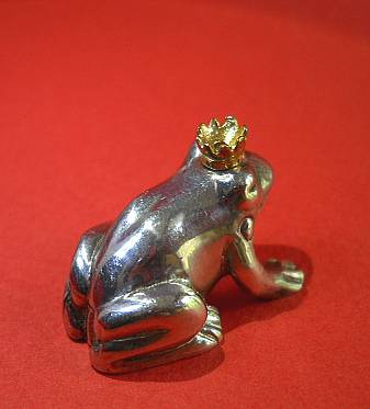 Фото 5. Миниатюрная статуэтка принц-лягушка из стерлингового серебра