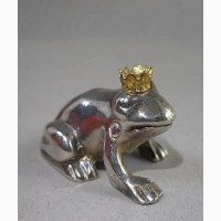 Миниатюрная статуэтка принц-лягушка из стерлингового серебра