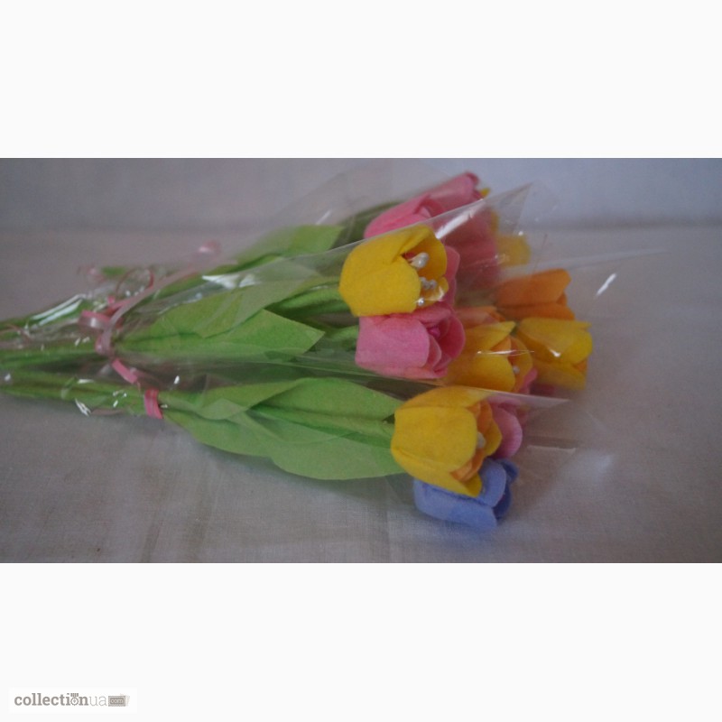 Фото 3. Раскрытые тюльпаны с фетра ручной работы