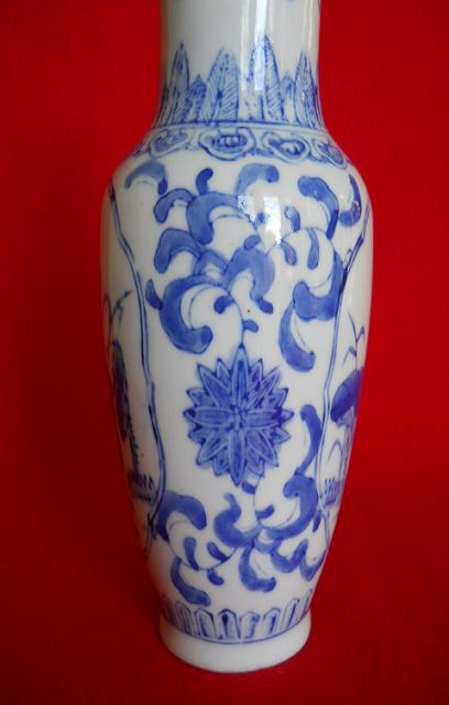 Фото 10. Китайская фарфоровая ваза для цветов